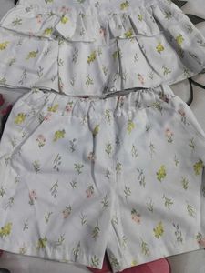 Cute Floral Print Top and Shorts Set