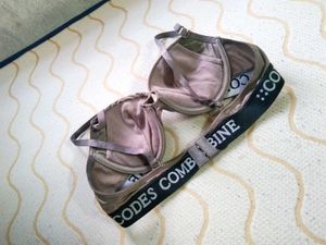 size 32,36  codes combine bra