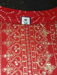 ❤️Beautiful Red Color 3 Piece Suit Just Like New❤️