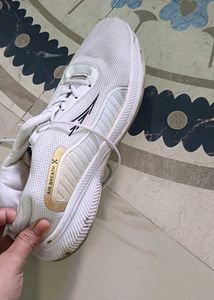 Off White Shoe