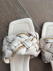 Stylish Braided Chain Flat Sandals