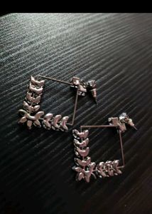 Elegant Square Leaf Earrings