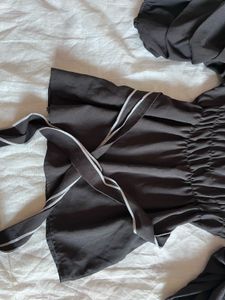 Chic Black Square Neck Top