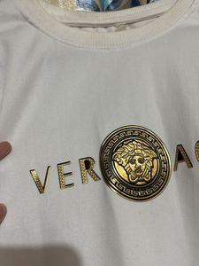 🧊Cool White Sweatshirt🧊