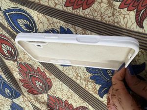 iphone 16 white silicon cover