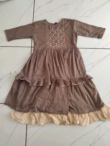 Embroidered Tiered Kurta