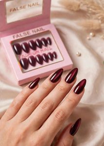 Fashionable False Nails - Various Colors