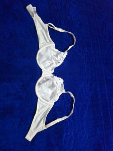 Elegant White Lace Trim Bra
