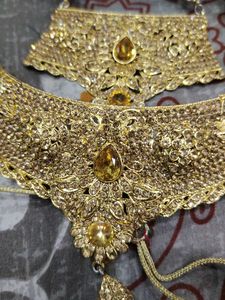 Exquisite Kundan Bridal Choker Set