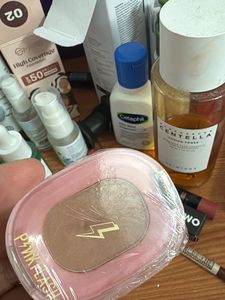 Pinkflash 2in1. blusher/shaping contour
