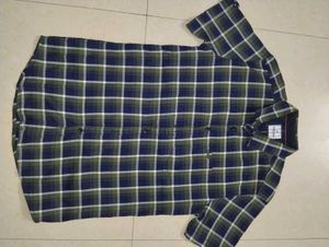 Classic Plaid Button-Up Shirt