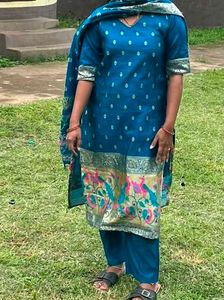Blue Kurta Set with Peacock Design