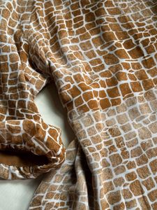 Brown &amp; White Snake Print Puff Sleeve Top
