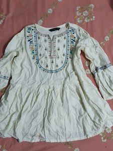 Embroidery Creme Kurta