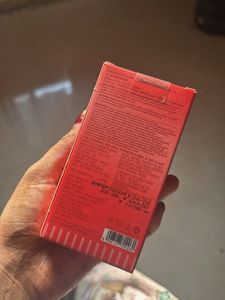 The Body Shop Strawberry Face Yogurt
