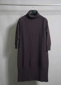Elegant Brown Knit Dress