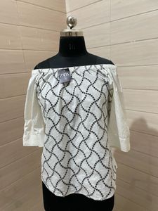 Chic Off-Shoulder Embroidered