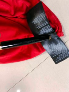 H&amp;M Red Twist Front Cropped Stretchable Small Top