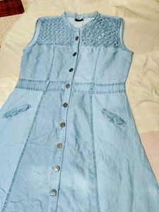 🎀 Blue Denim Button-Up Dress 😍