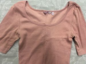 Cute Pink Ribbed Top