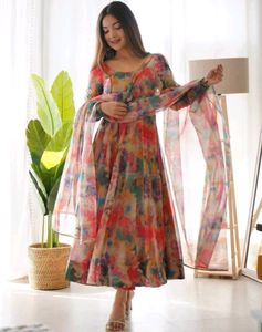 Women Printed Anarkali Kurta Set