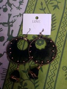 Beautiful Black Jhumka