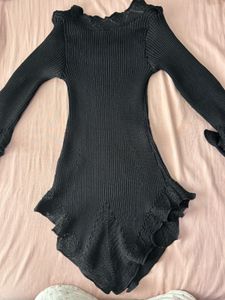 Black Ribbed offshoulder Flare Sleeve Top