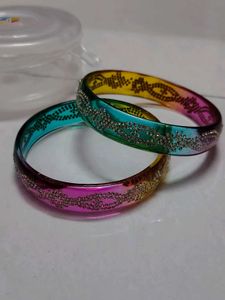 Multicolour glass bangles