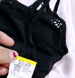 Black Sports Bra