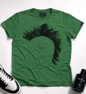 💎 Authentic DIESEL Green Men's T-Shirt – Premium
