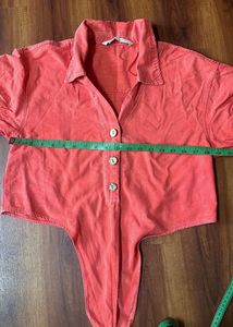 9) Tie up closure crop top for ladies.