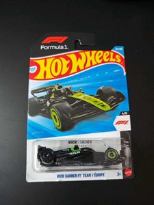 Hot Wheels Ferrari 5-Car Set + 4 mainline