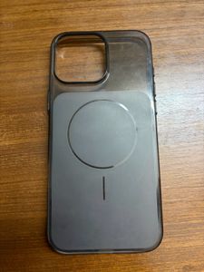 Smoky Black iPhone 16 pro max Case with MagSafe