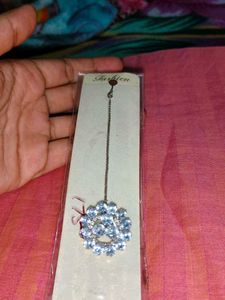 Stunning Blue Stone Maang Tikka