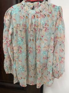 Beautiful Floral Print tunic top