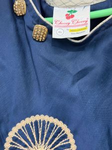 Elegant Navy Kurta with Gold Embellishments