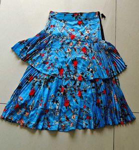 Branded blue floral skirt