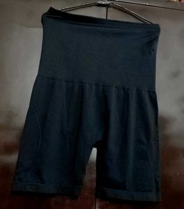 Black⚫ Cycleling Shorts For 32 Waist