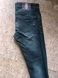 Stylish Dark Wash Denim Jeans