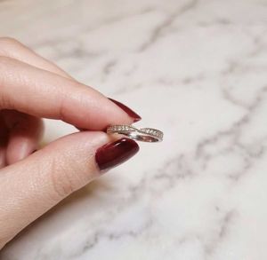 Sparkling 92.5 Silver Band Ring