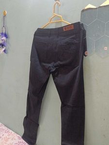 Men's Black Slim Fit Trousers
