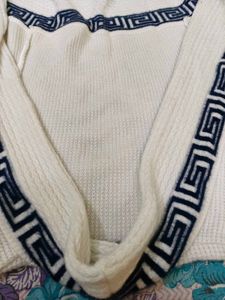 Elegant White Knit Cardigan