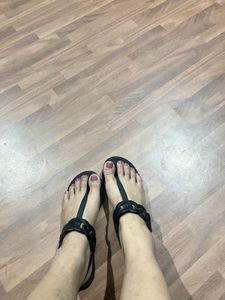 Everyday wear Stylish Black Thong Sandals