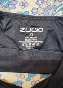 Comfortable Black Sports Bra