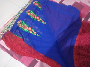 Elegant Red Paisley Saree with Embellished Border