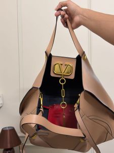 Valentino Elegant Beige Leather Handbag