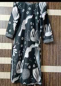 Black &amp; White Abstract Print Kurta