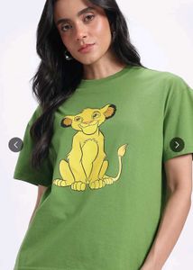 Cute Simba Graphic T-Shirt