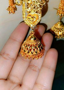 1 gram Elegant Gold-Plated Jhumka Neck