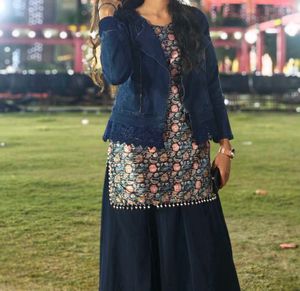 Short Kurti